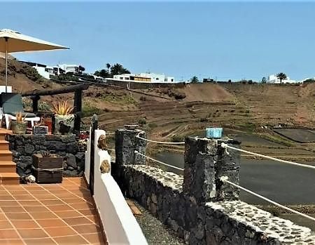 Casa Caldera Guiguan Villa Tinajo Bagian luar foto