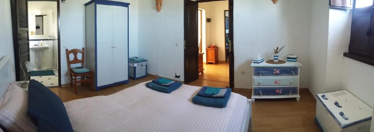 Casa Caldera Guiguan Villa Tinajo Bagian luar foto