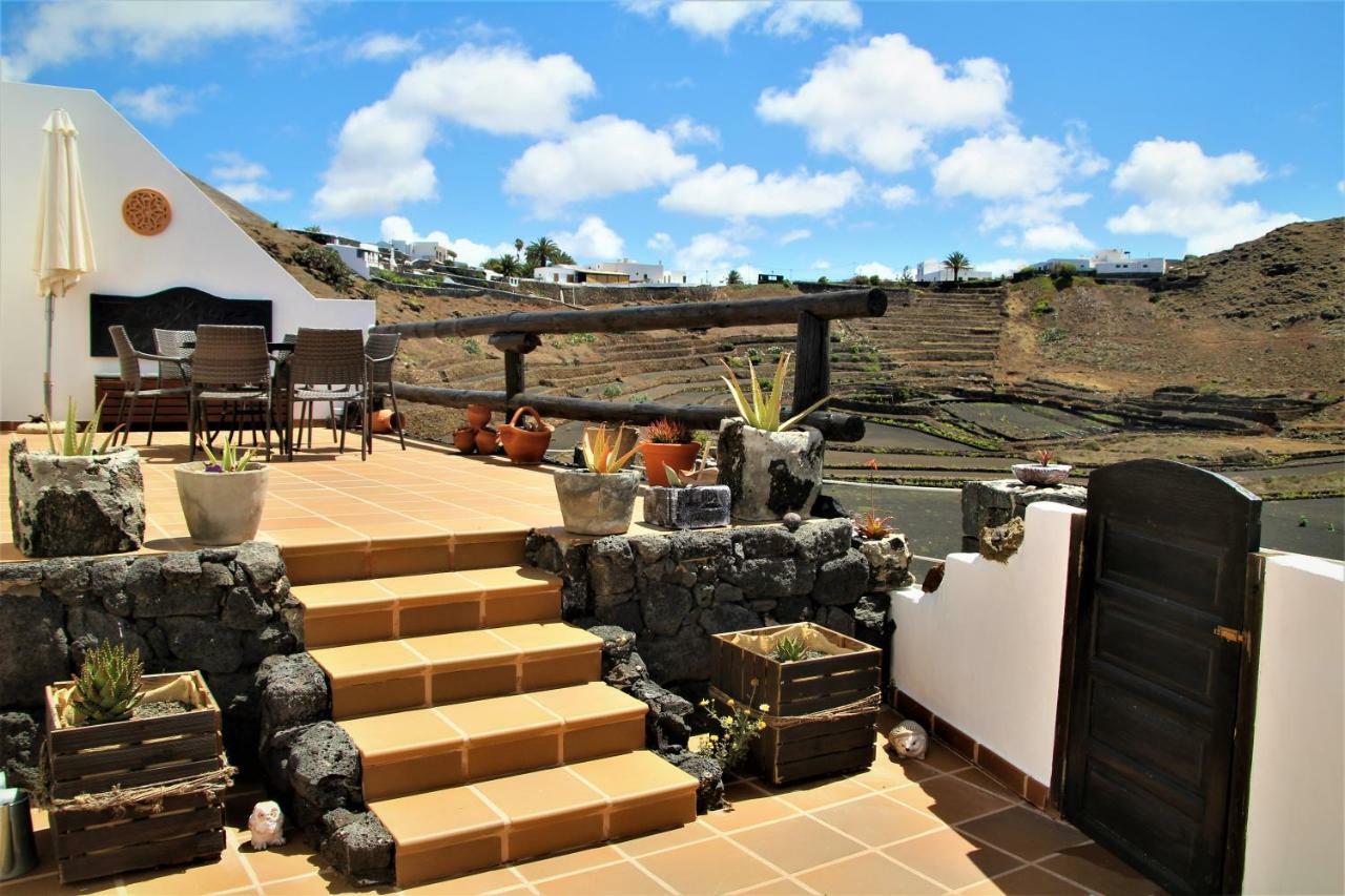 Casa Caldera Guiguan Villa Tinajo Bagian luar foto